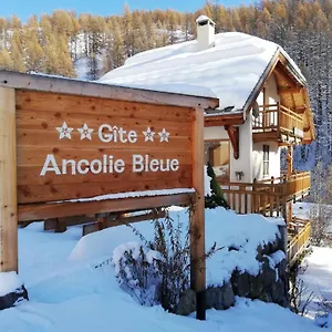 https://gite-ancolie-bleue.fr-provencehotel.com