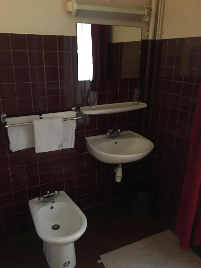 A La Pinte Du Nord Hotel Paris