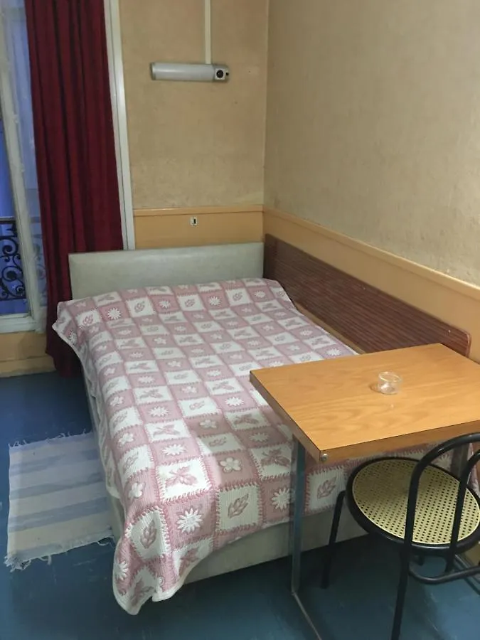 A La Pinte Du Nord Otel Paris 0*,